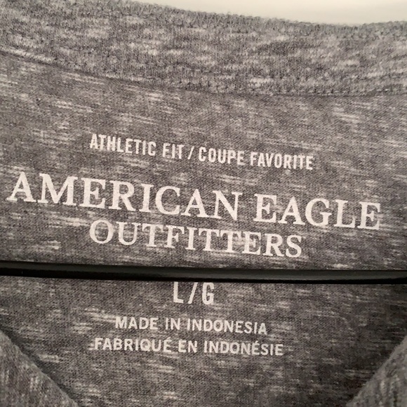 American Eagle Henley Tee - Picture 2 of 3